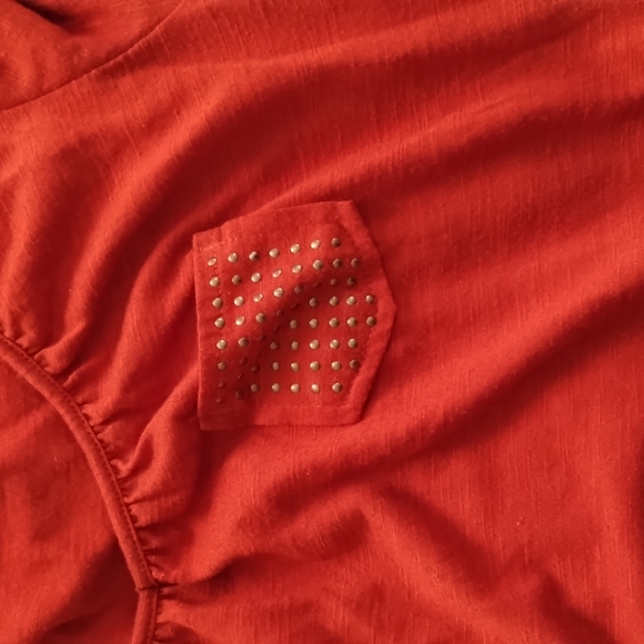 Shirt - Picture 2 of 3